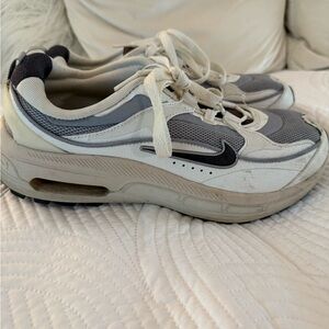 Nike Air Max Bliss women’s